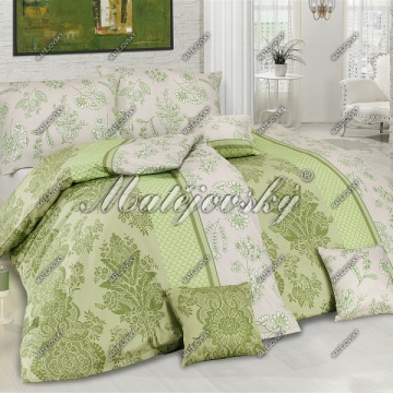 Valentino green