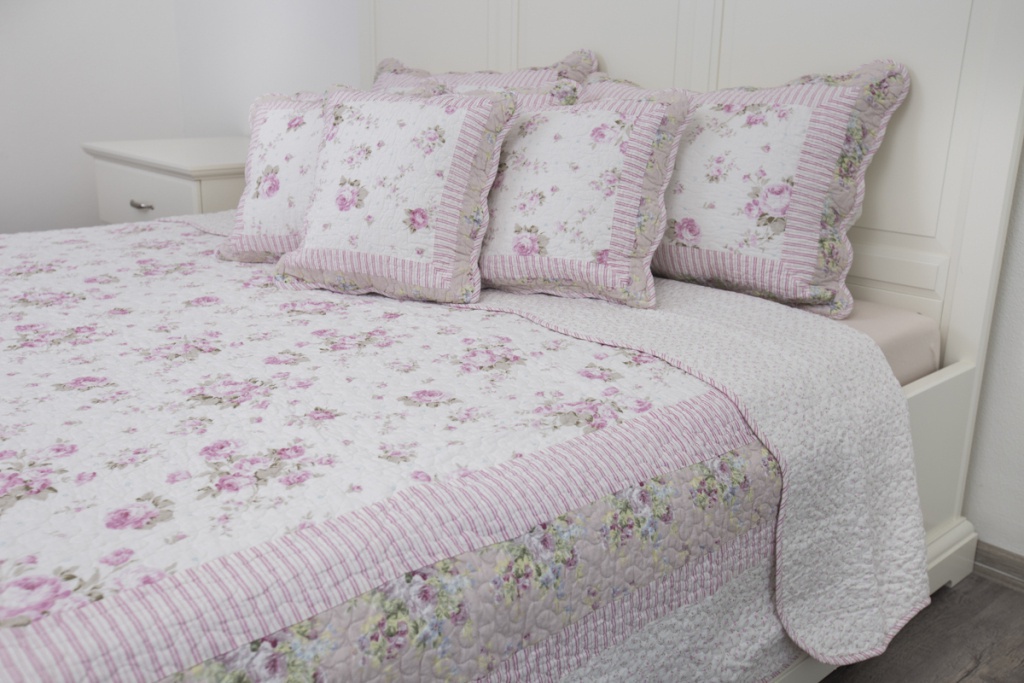 Prošívaný přehoz Deluxe Patchwork Růže 140x200