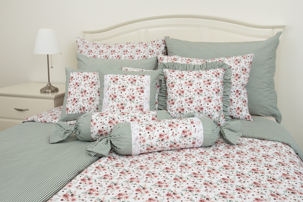 020 Rose/olivový proužek Krep standard Povlak 40/40